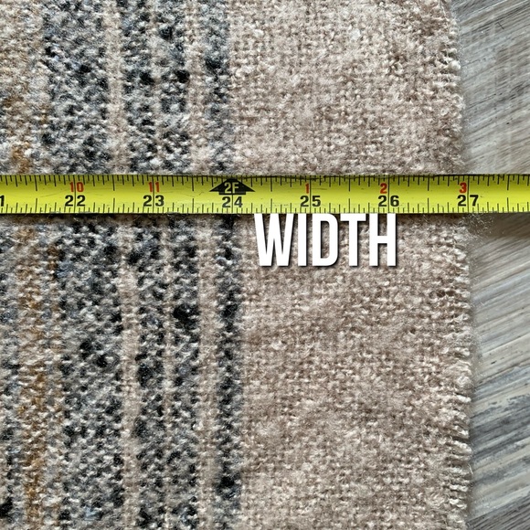 Ann Taylor Loft : blanket scarf - Picture 10 of 11